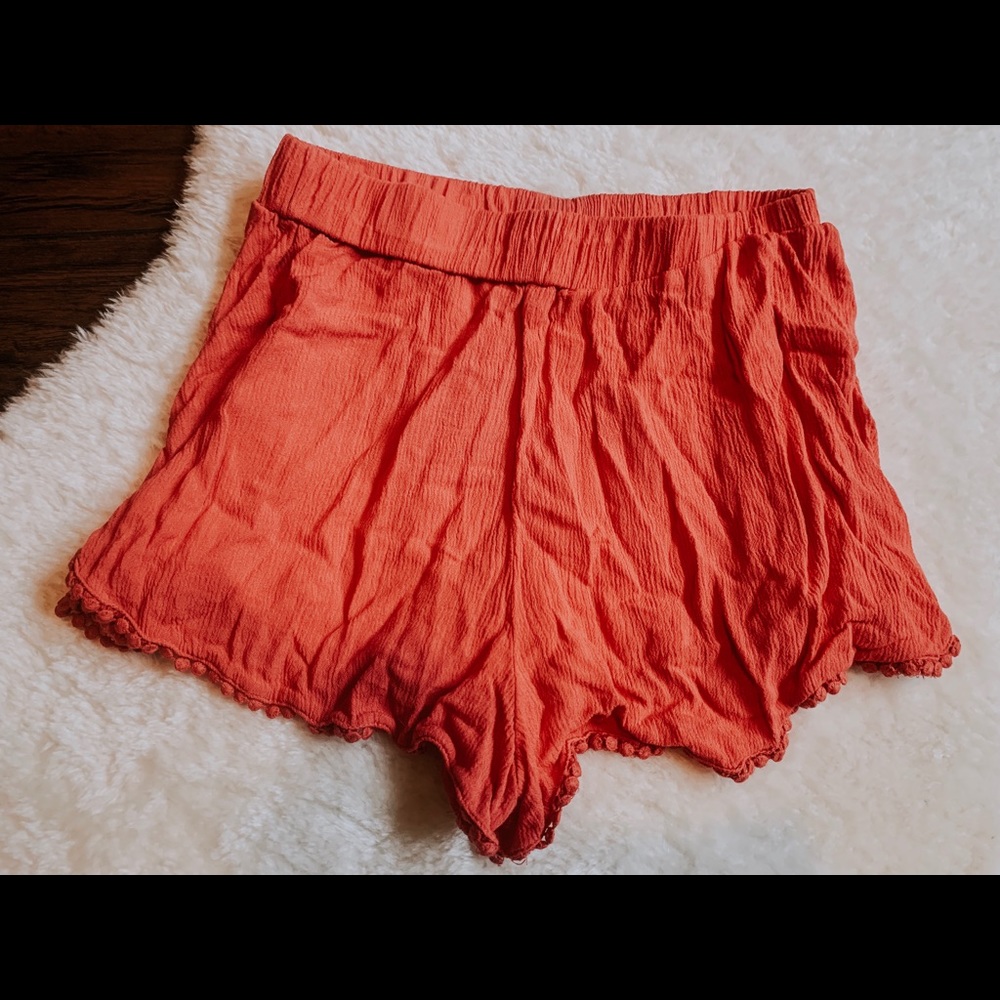 Tassel Hemmed Shorts